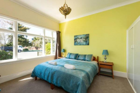 Cosy and Quiet Vintage Retreat, Christchurch